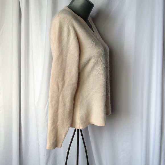 1990s Beaded Embroidered Wool Angora Cardigan - Picture 8 of 13